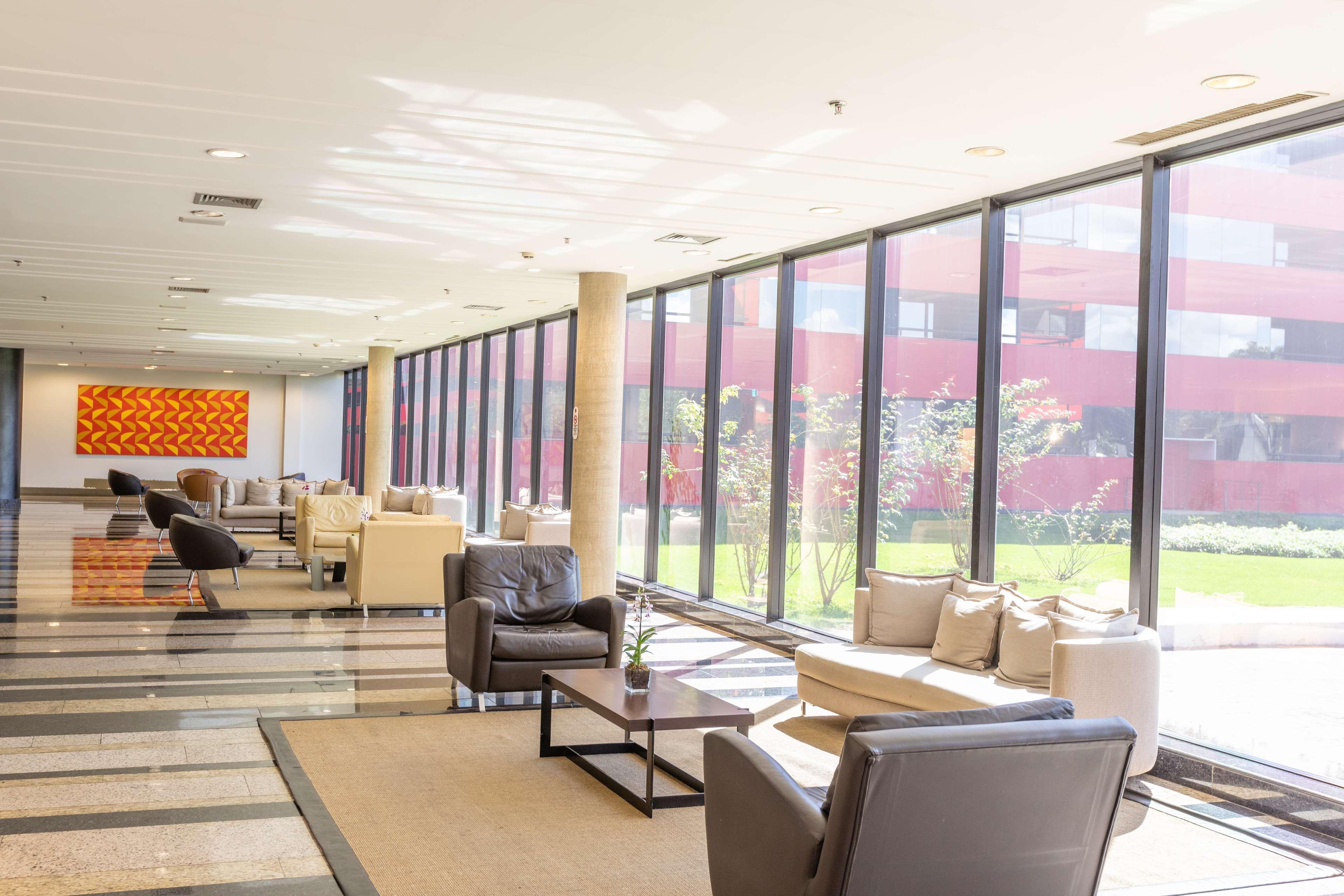 Отель Golden Tulip Brasilia Alvorada Экстерьер фото