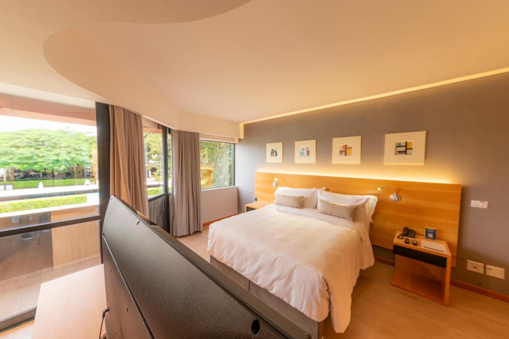 Отель Golden Tulip Brasilia Alvorada Экстерьер фото